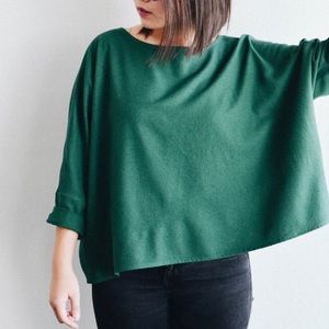 jamie & the jones t top in emerald